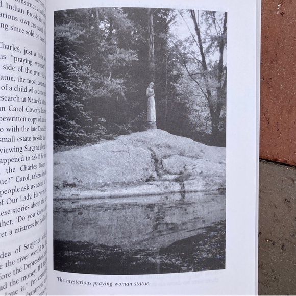 Exploring the Hidden Charles River Boston Massachusetts Canoeing Outdoor Canoe - Picture 3 of 14